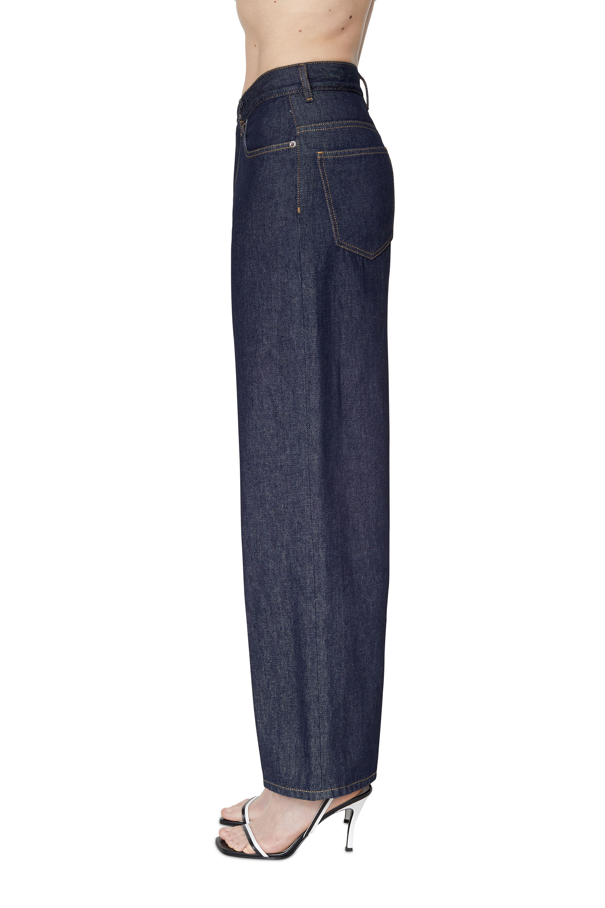Diesel - Bootcut and Flare Jeans 2000 Widee Z9C02, Dark Blue - Image 5