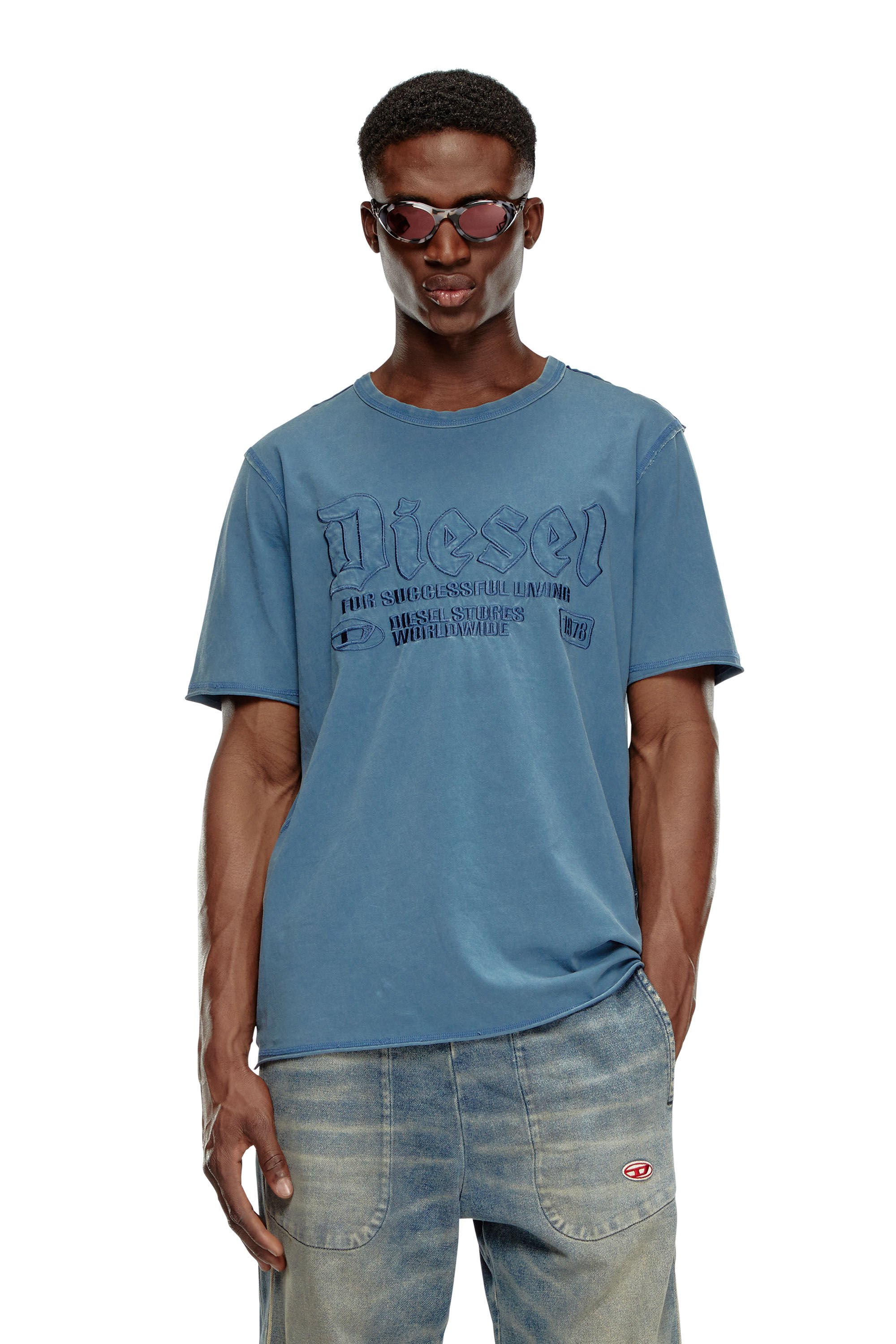 Diesel - T-RAWJUST, Man Faded T-shirt with tonal embroidery in Blue - Image 3