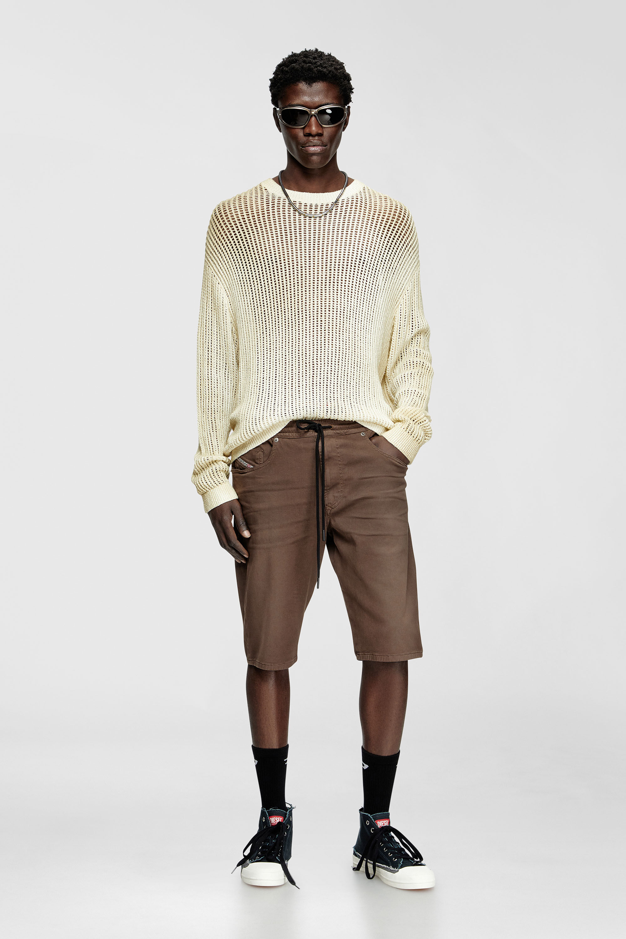 Diesel - 2033 D-KROOLEY-SHORT JOGG, Man's Chino shorts in JoggJeans in Brown - 1