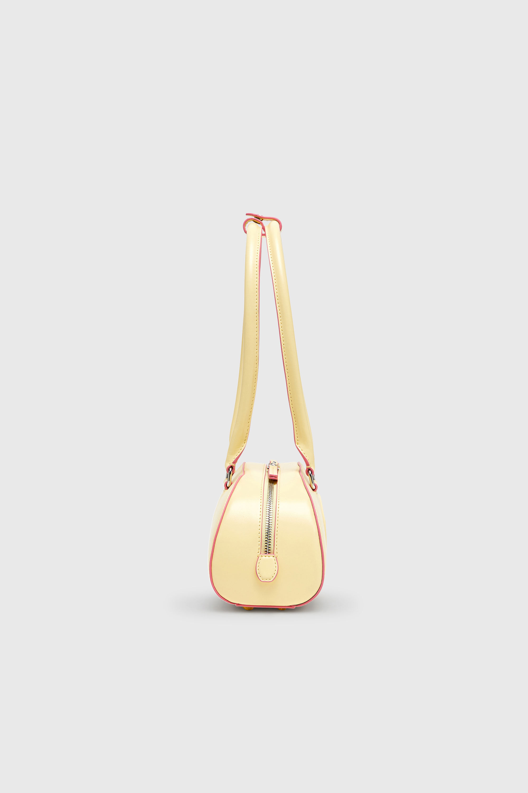 Diesel - 1DR DOME SHOULDER EW, Woman's 1DR Dome - Elongated bowling bag in leather in Yellow - 5