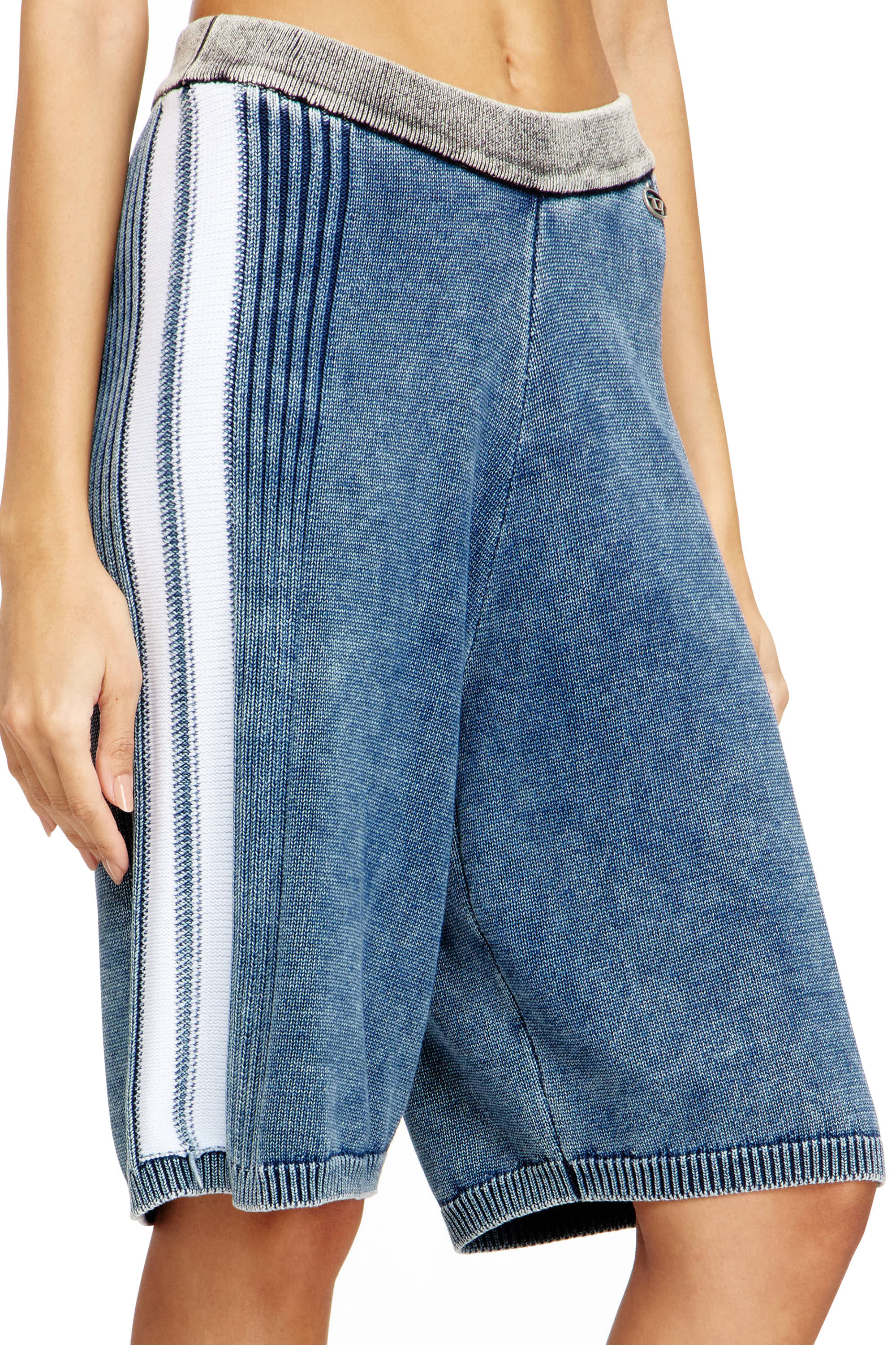 Diesel - M-ESTHER, Woman's Knitted shorts with sporty bands in Blue - 5