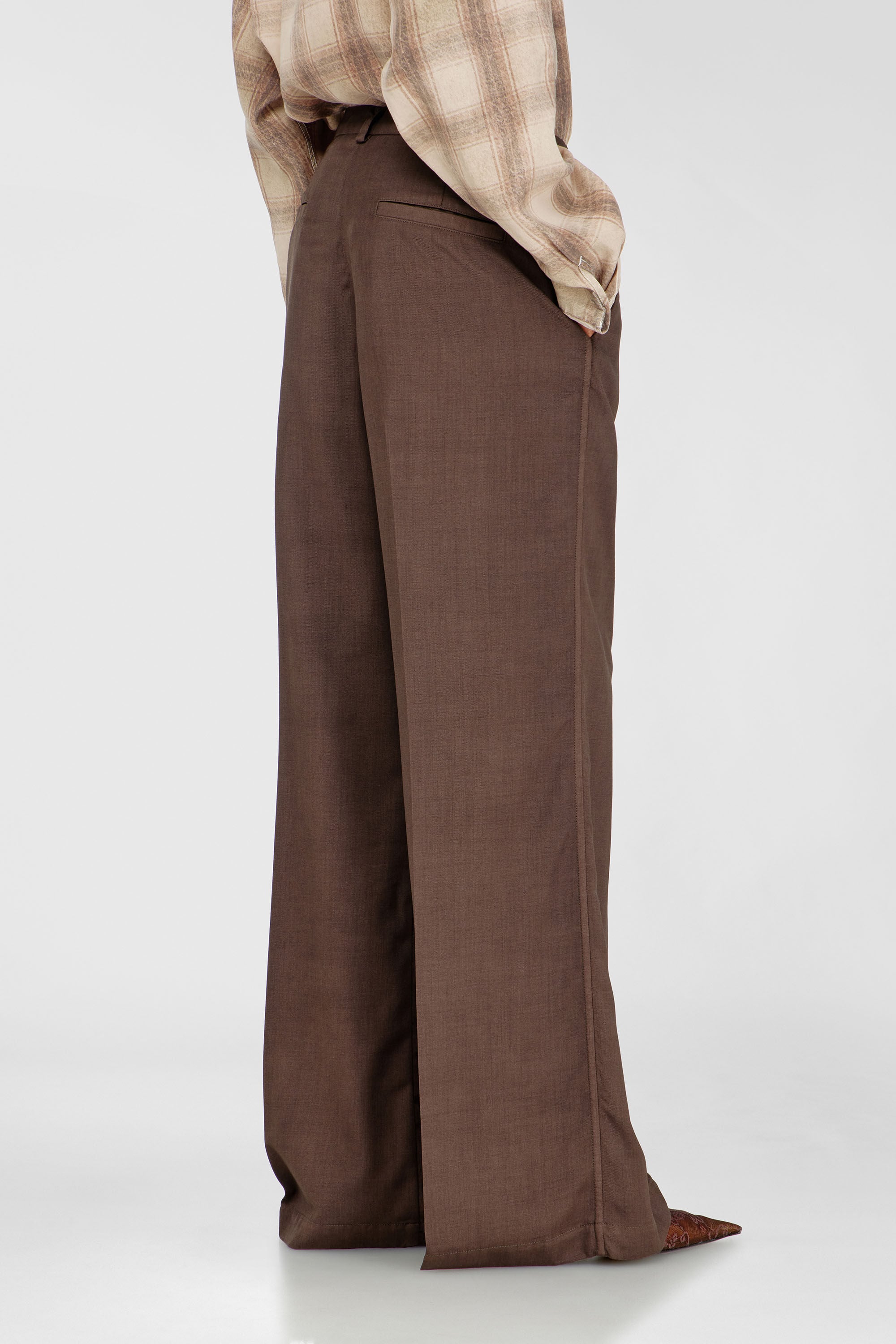 Diesel - P-ARIDE, Woman's Pleated wide-leg pants in stretch wool in null - 4