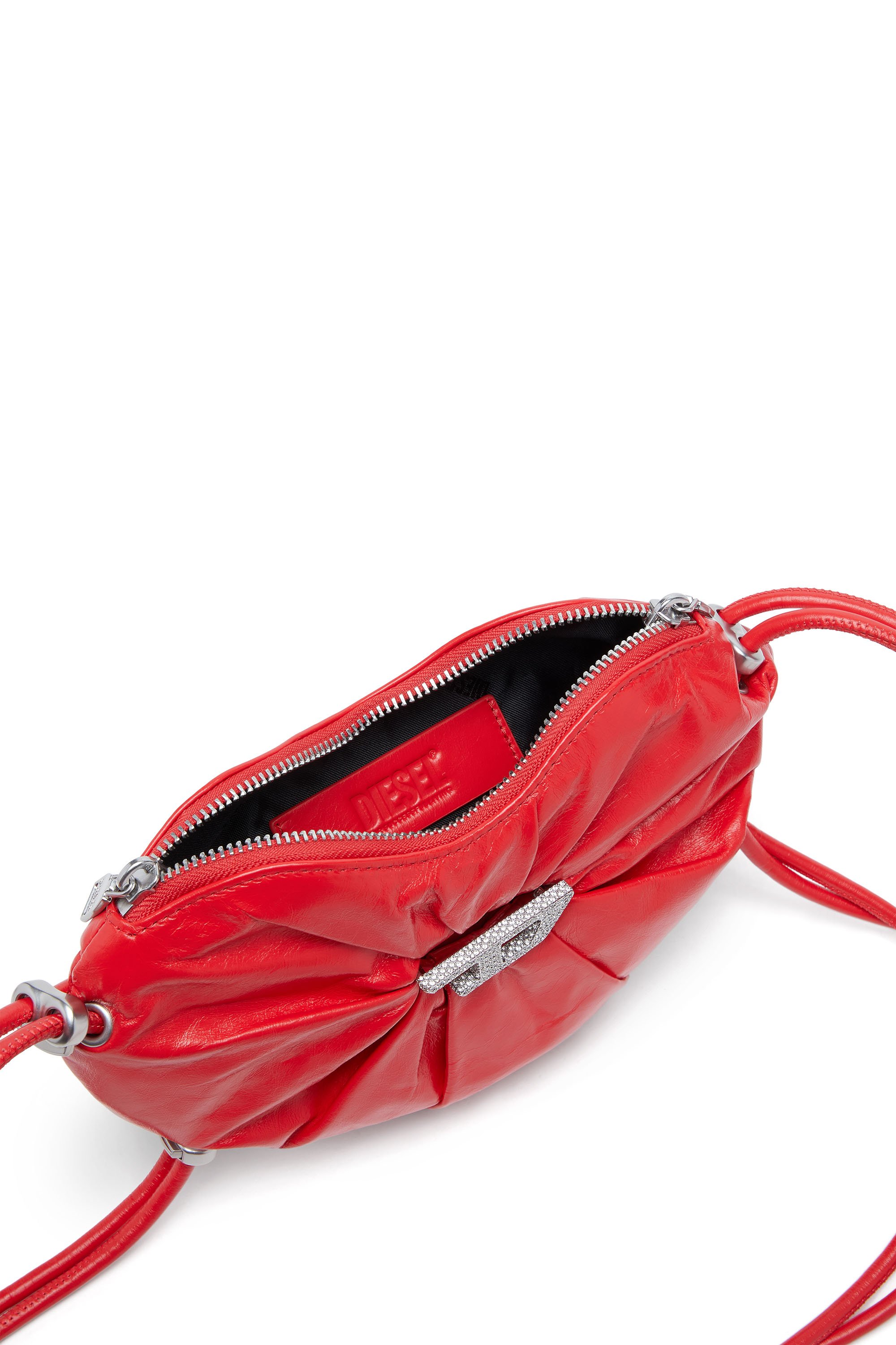 Diesel - SCRUNCH-D HEART, Woman's Scrunch-D-Heart shoulder bag in scrunched leather in Red - 4