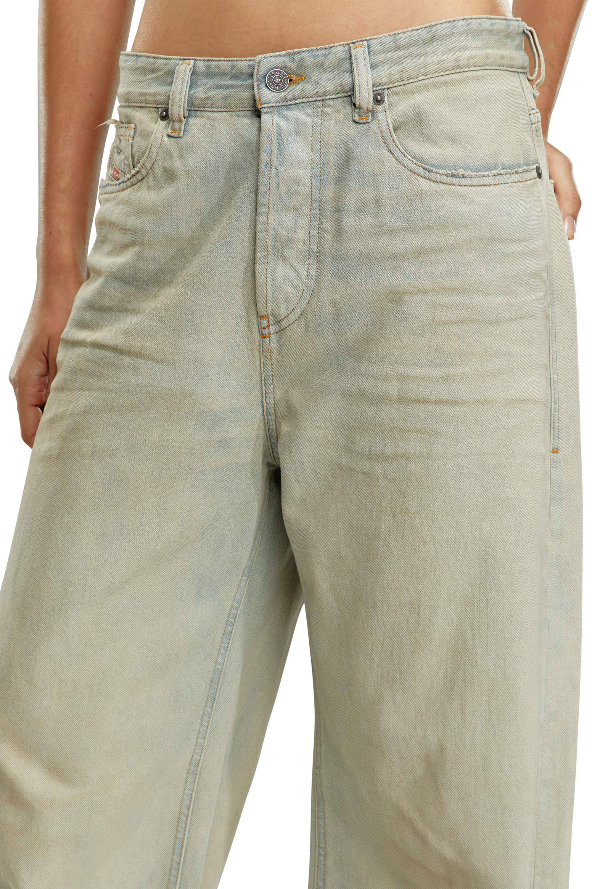 Diesel - Woman's Relaxed Jeans 1996 D-Sire 09H60, Light Blue - 5
