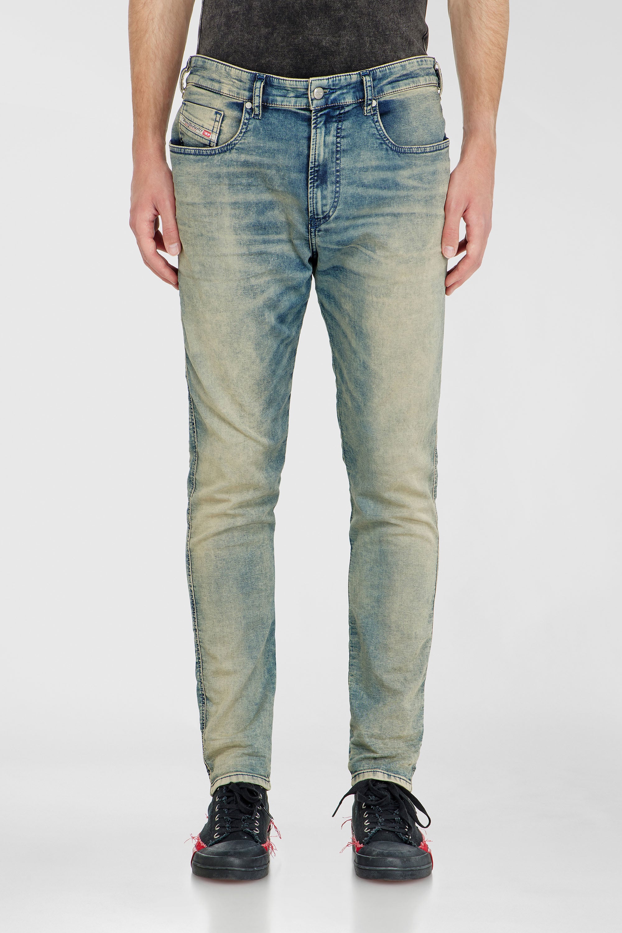 Diesel - Man's Slim 2062 D-Strukt Joggjeans&reg; 09P60, Medium blue - 2