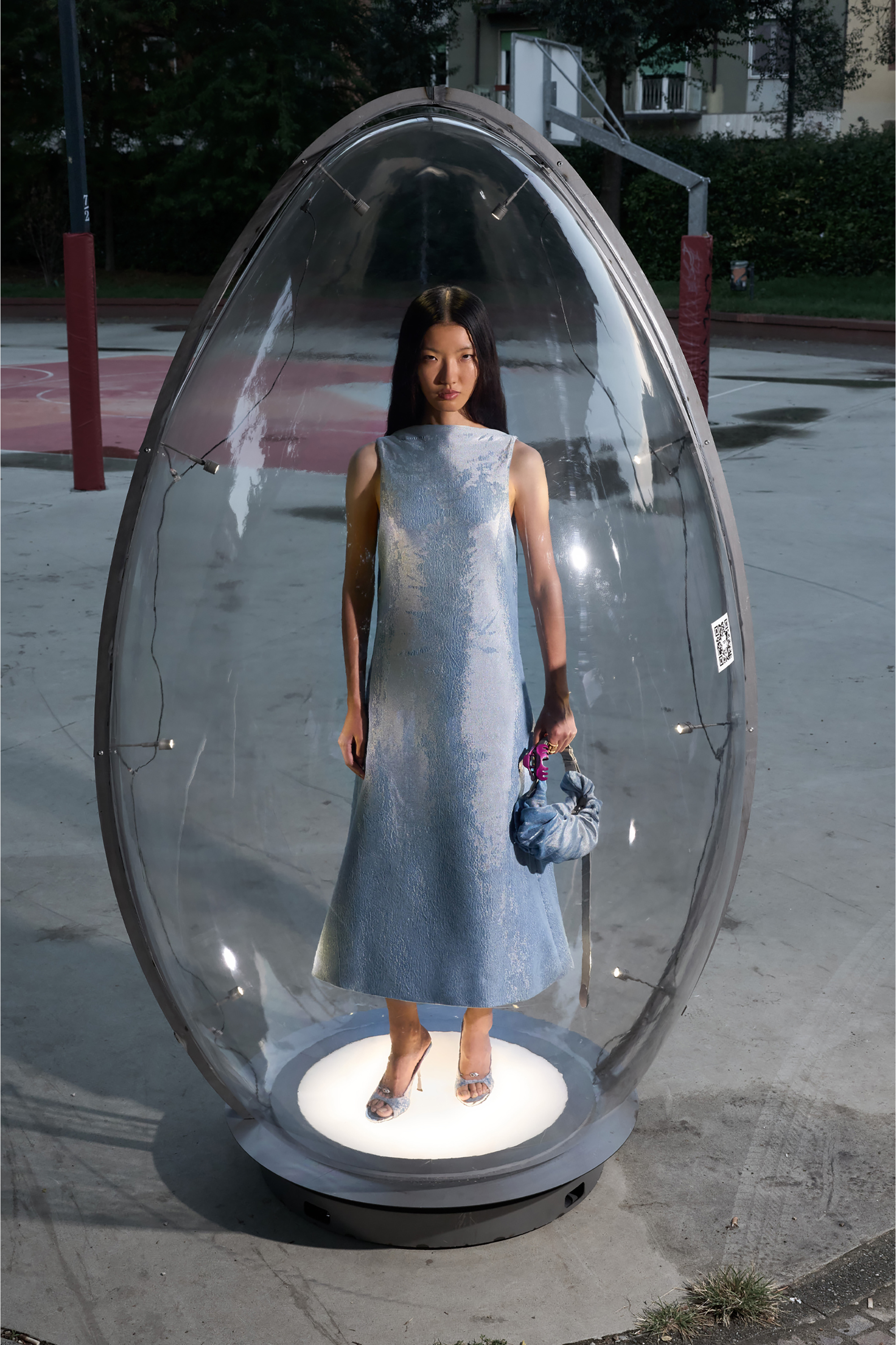 Diesel - GRAB-D HOBO S, Woman's Grab-D-Scrunched hobo bag in satin denim in Blue - 2