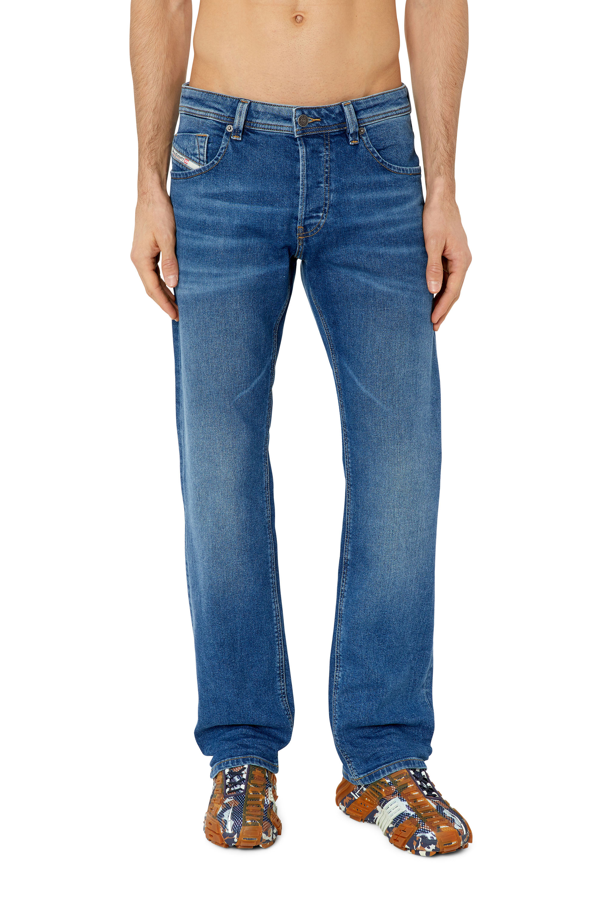 Diesel - Straight Jeans 1985 Larkee E9A80, Medium blue - Image 1