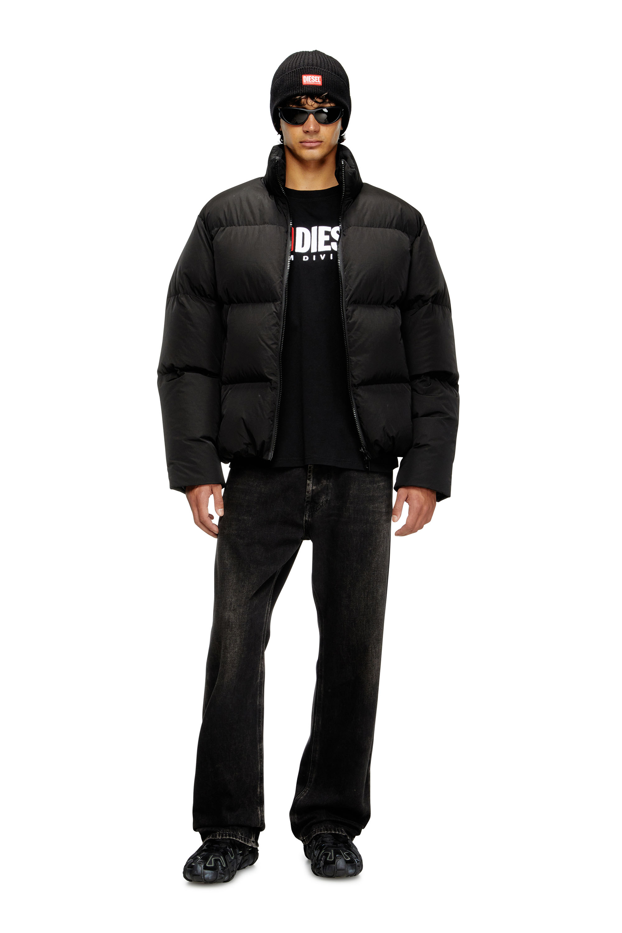 Diesel - T-BOXT-DIV, Man's T-shirt with Diesel patch logo in Black - 1