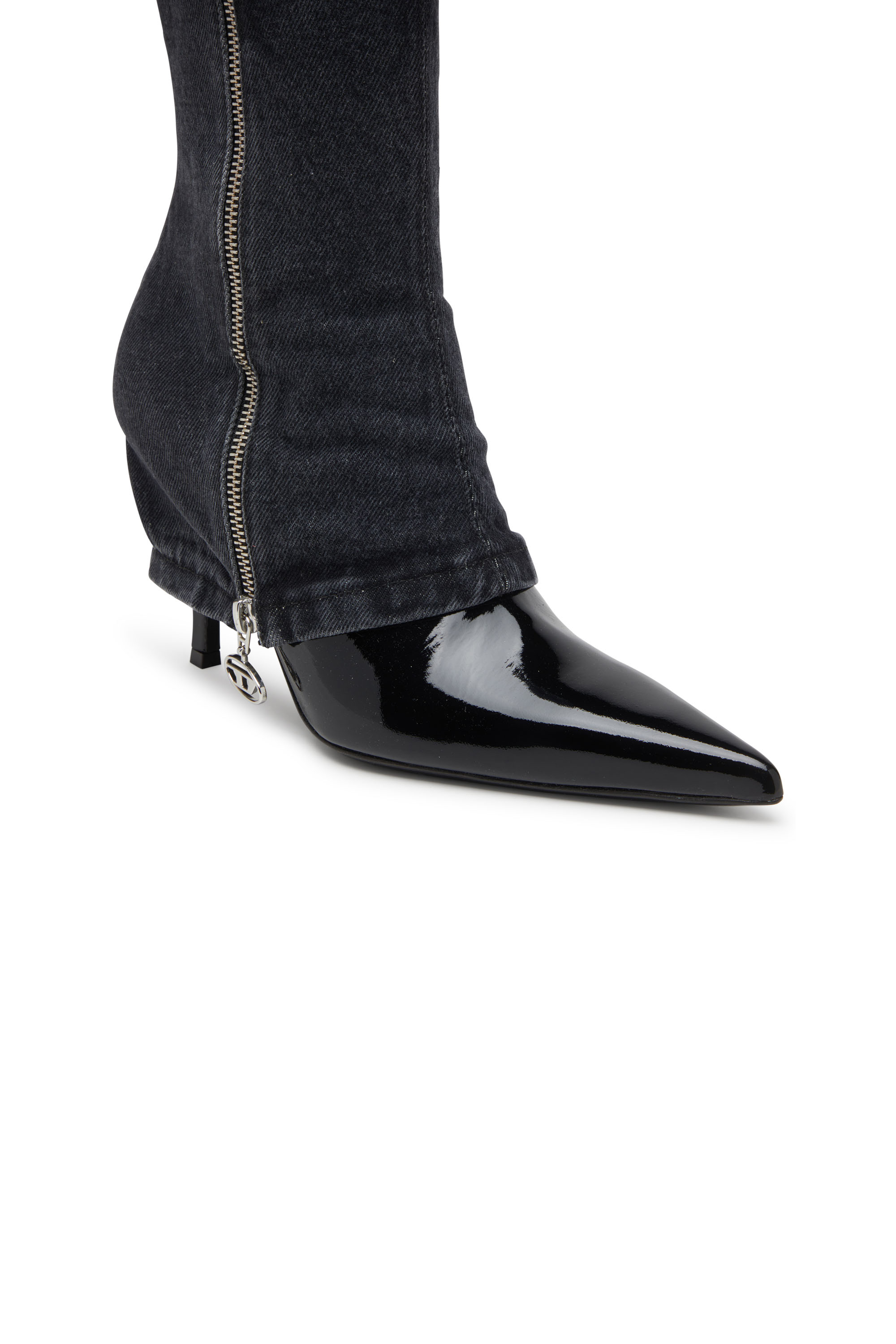 Diesel - D-VENUS TWISTED BOOT, Woman's D-Venus-Stiletto knee boots with jean trompe l'oeil in Black - 4