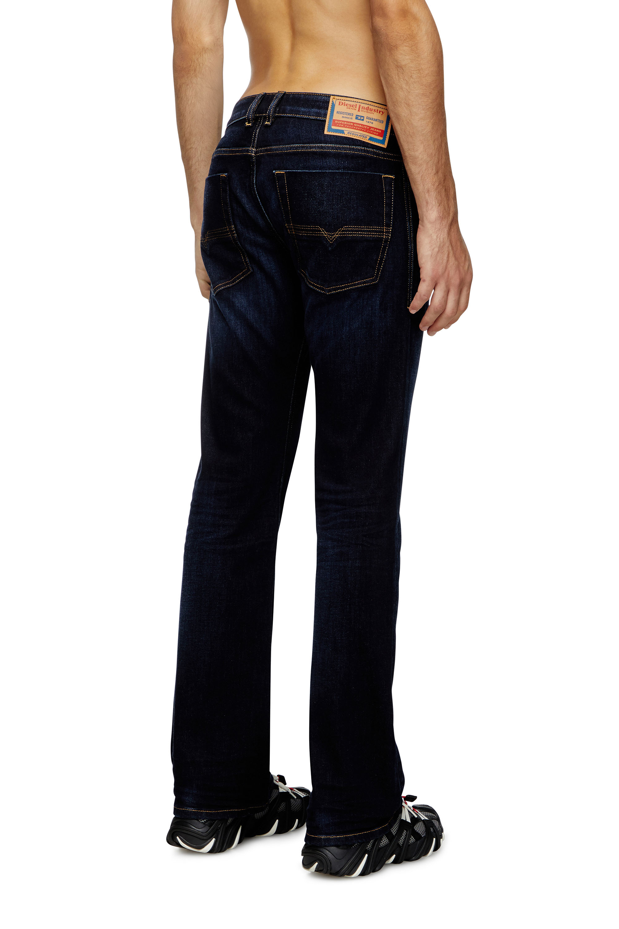 Diesel - Man's Bootcut Jeans 2007 Zatiny 009ZS, Dark Blue - 3