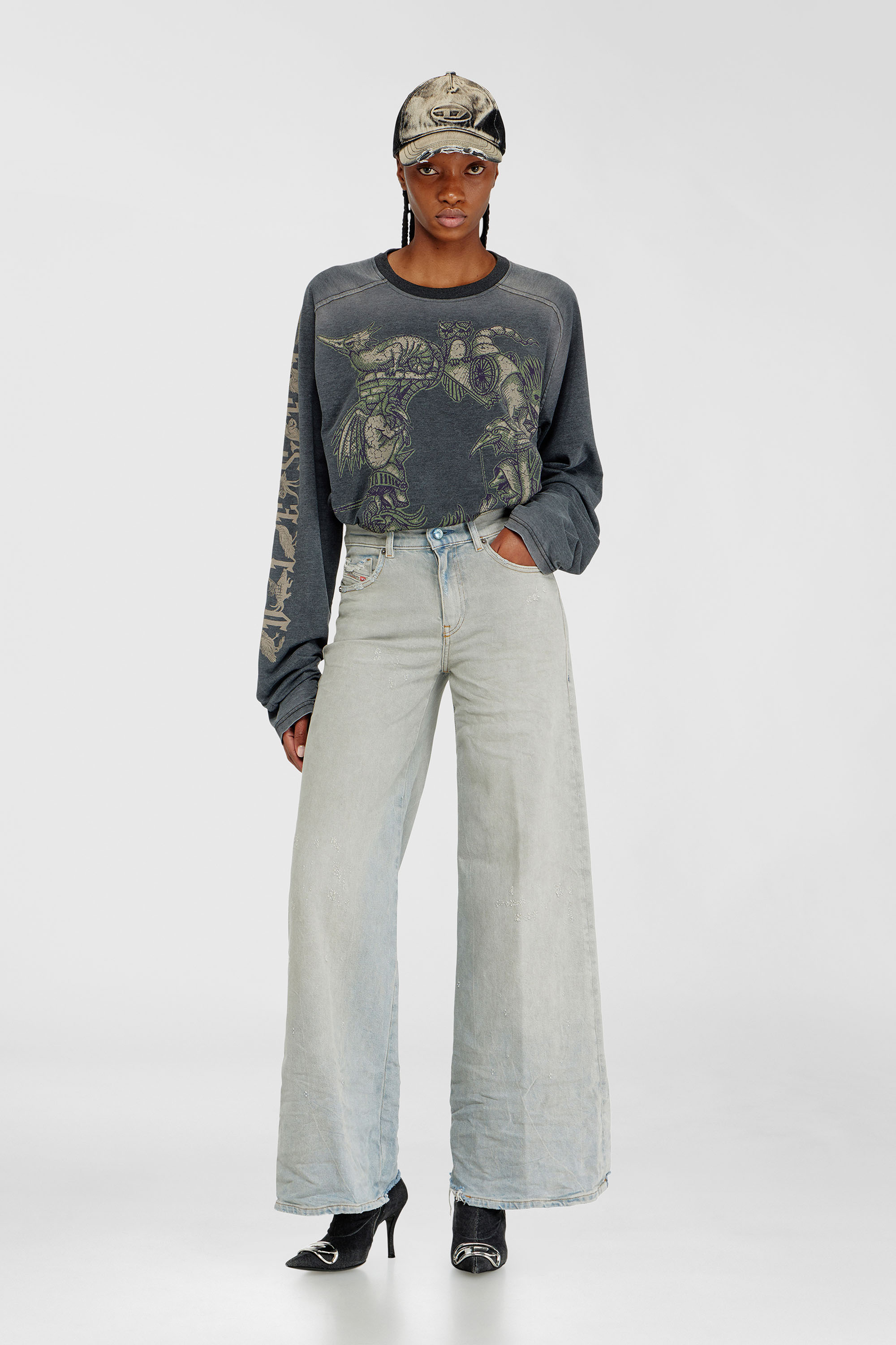 Diesel - Woman's Flare Jeans 1978 D-Akemi 09N47, Light Blue - 1
