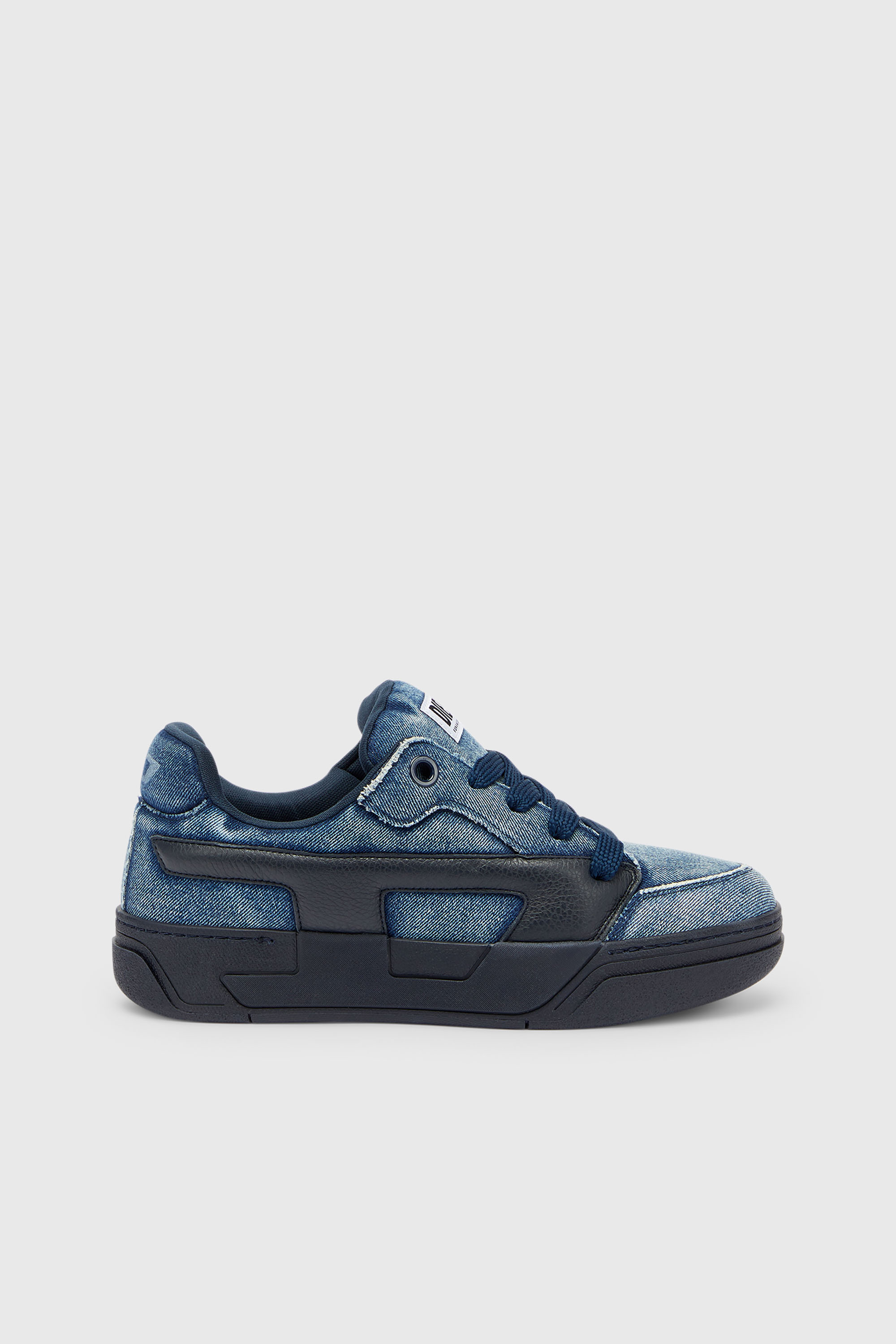 Diesel - S-D-OLLIE LOW, Man's S-D-Ollie - Sneakers in washed frayed denim in Blue - 1