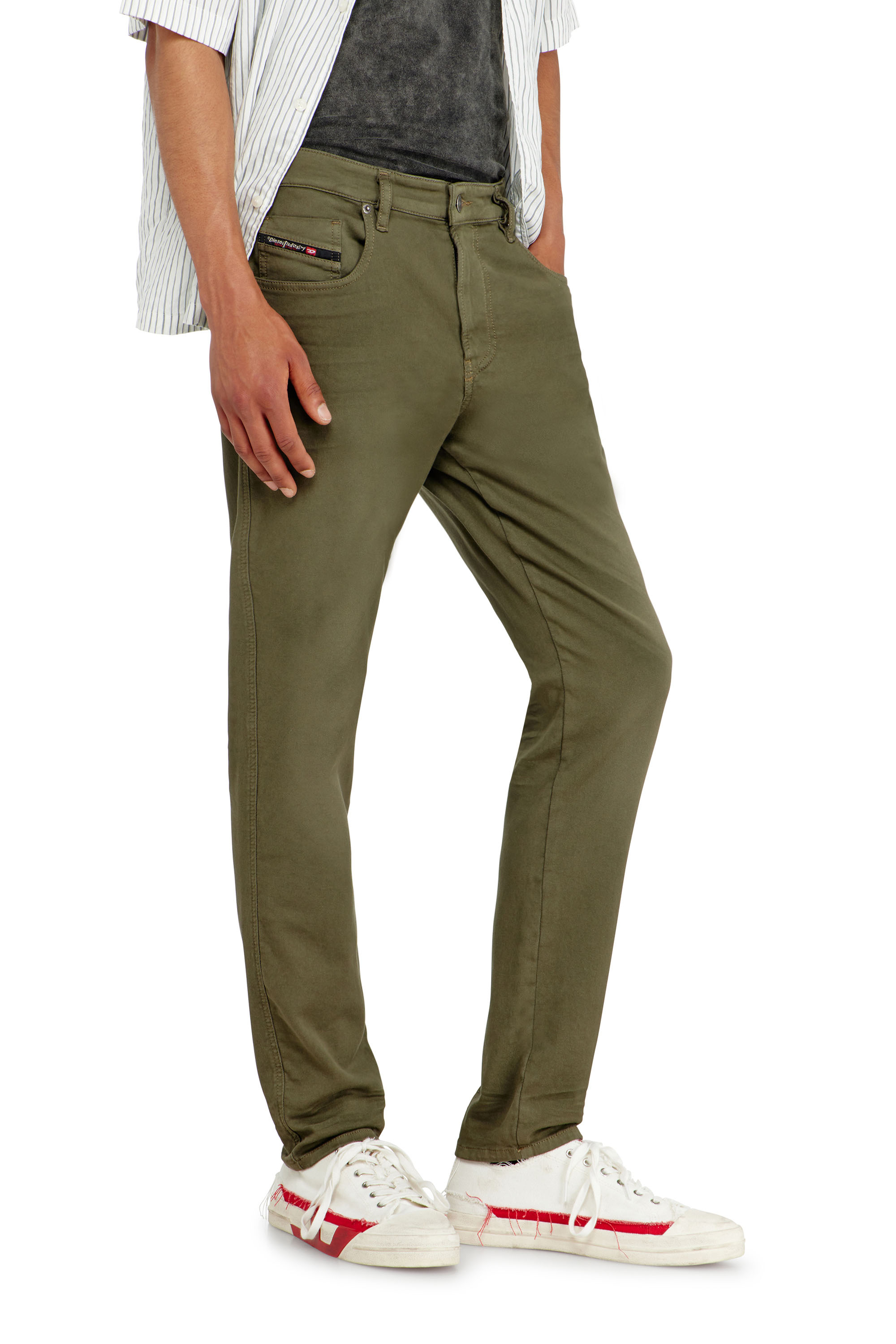 Diesel - Man's Slim 2062 D-Strukt Joggjeans&reg; 0670M, Military Green - 4