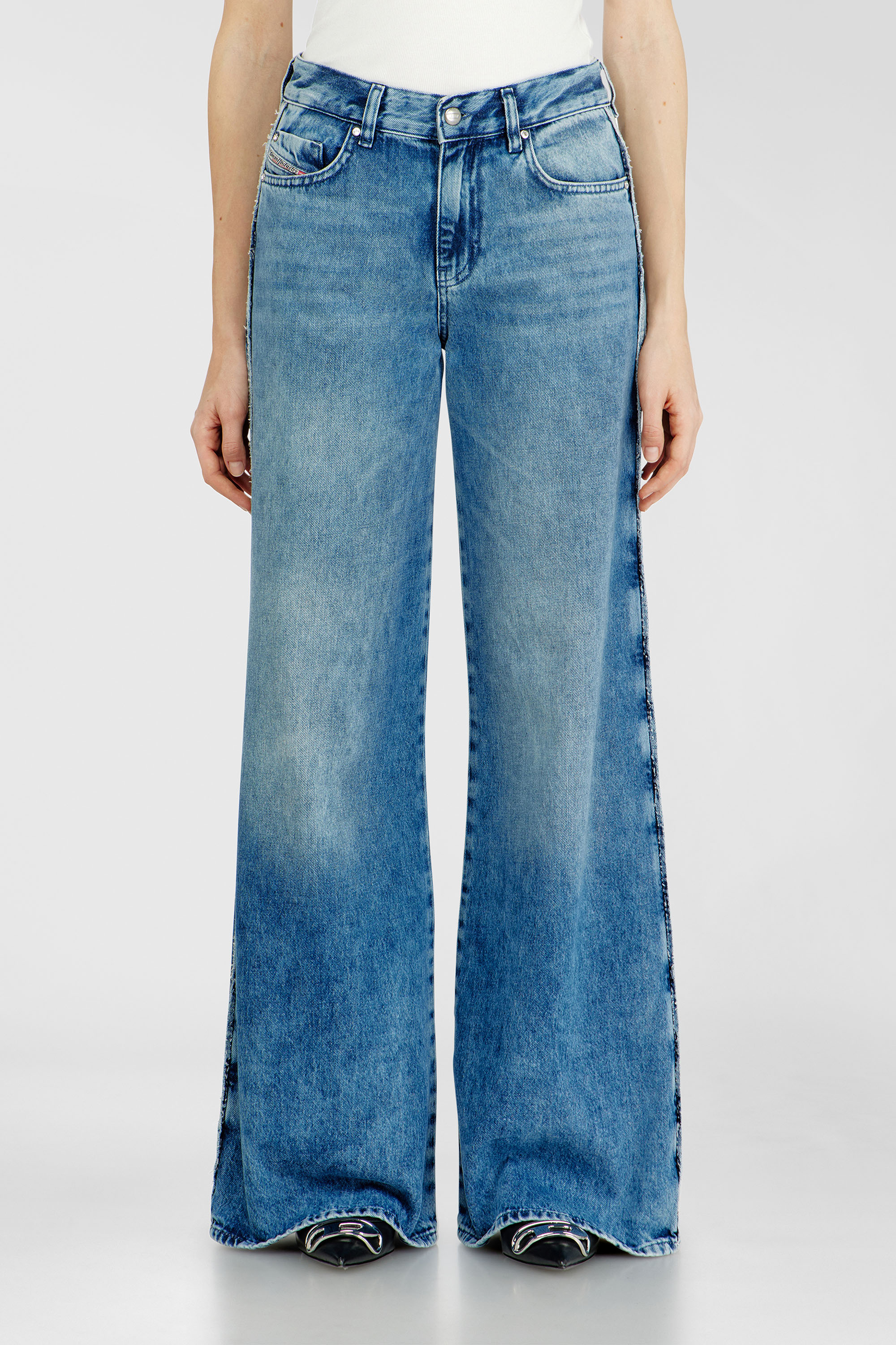Diesel - Woman's Flare Jeans 1978 D-Akemi 0ADCJ, Medium blue - 1